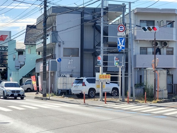 草加弁天月極駐車場
